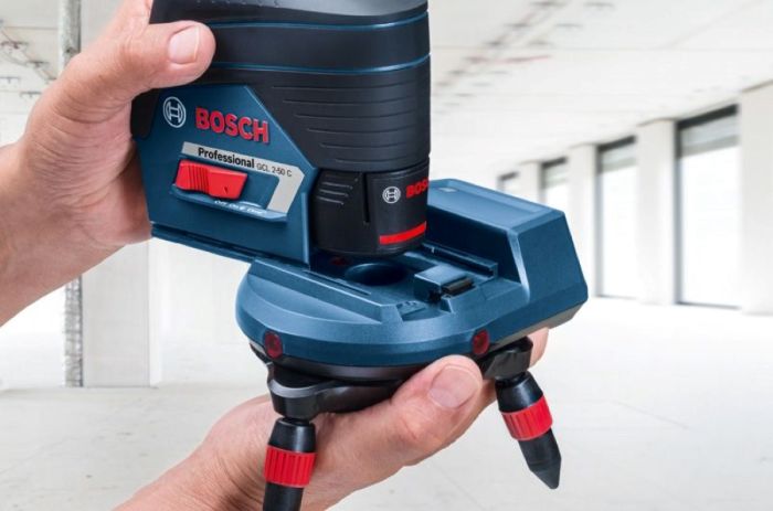 Держатель универсальный поворотный Bosch RM3, 35х63х120мм, пульт, 0.5кг