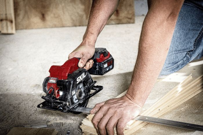 Пила дисковая аккумуляторная SKIL 3540 CA Compact 20В 1х5А·час 120мм 1.8кг