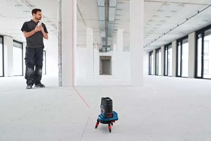 Нивелир лазерный Bosch GCL2-50C+RM2 до 20м, ±0.3мм/м, 4AAx1.5В, IP54, чехол, 0.6кг