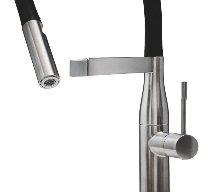 Смеситель для кухни Grohe Essence, длина излива - 240мм, поворотный/гибкий, 1рычаг, супер сталь.