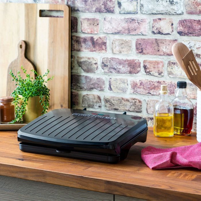 Гриль George Foreman прижимной Fit Grill Medium 1630Вт, темп. режимов-1, пластик, черный