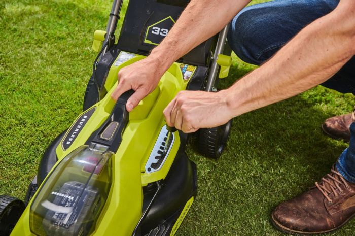 Газонокосилка аккумуляторная Ryobi ONE+ HP RY18LMX33A-150 18В акб 1х5А·ч 33см 30л 25-90мм 9.3кг