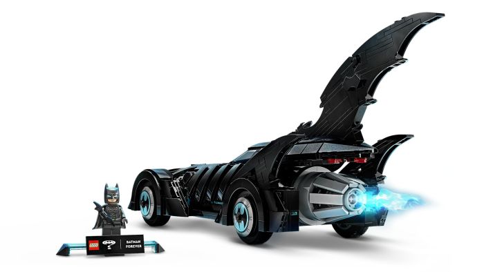 Конструктор LEGO Super Heroes Бетмен назавжди Бетмобіль