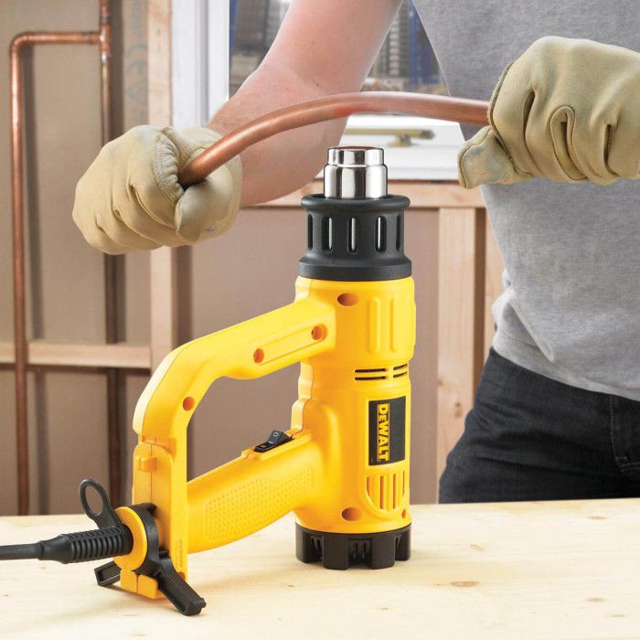 Фен строительный DeWalt 1800Вт 50-600°C 0.65кг