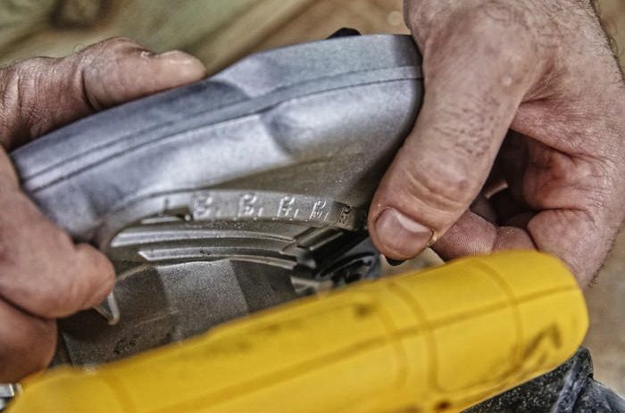 Пила дисковая DeWalt 1350Вт 184мм 5500об·мин 3.66кг