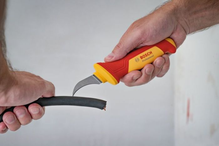 Демонтажный нож Bosch Professional, VDE