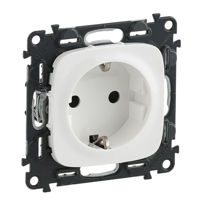 Розетка Schuko Legrand Valena ALLURE, 16А, 250V, автоматические клеммы, белый