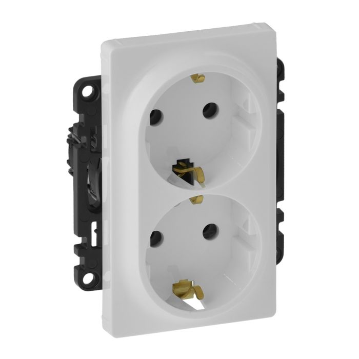 Розетка со шторками двойная Schuko Legrand Valena LIFE, 16А, 250V, автоматические клеммы, белый