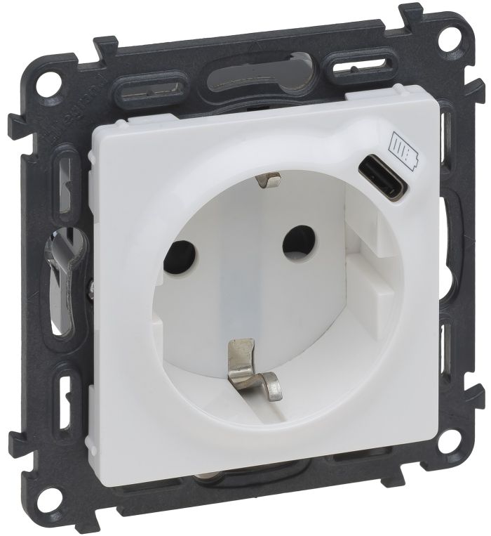 Розетка комбінована силова c заземленням+USB-С Legrand Valena LIFE, 1.5А, 5V, білий
