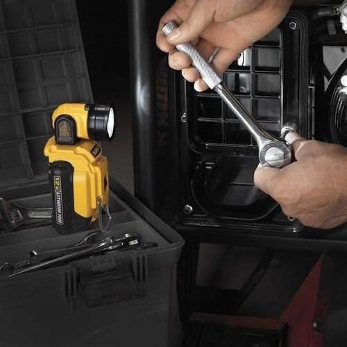 Ліхтар світлодіодний акумуляторний DeWalt 10.8/12В XR Li-Ion 0.15кг