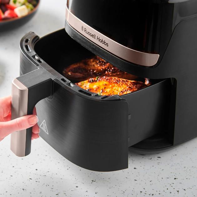 Мультипіч Russell Hobbs SatisFry 1300Вт, чаша-4.3л, сенсорне управл., 9 авто. программ, пластик, чорний