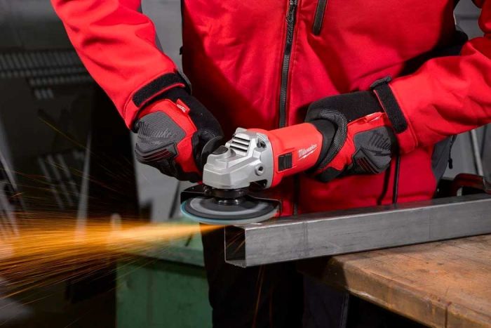 Шлифмашина угловая Milwaukee M18 AG 800-125 E 125мм 800В 11500об/мин 2.0кг