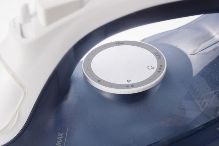 Утюг Gorenje, 2200Вт, 450мл, паровой удар -35гр, постоянный пар - 160гр, автовыкл., керам. подошва, голубой