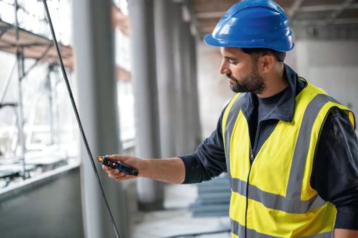 Тестер напряжения Bosch Professional GVD 1000-17 24-1000В 2AAх1.5В