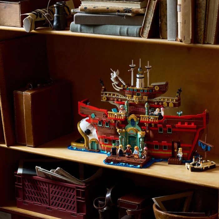 Конструктор LEGO ONE PIECE Плавающий ресторан «Барати»