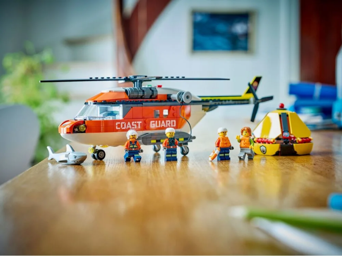 Конструктор LEGO City Спасательный катер и вертолет береговой охраны