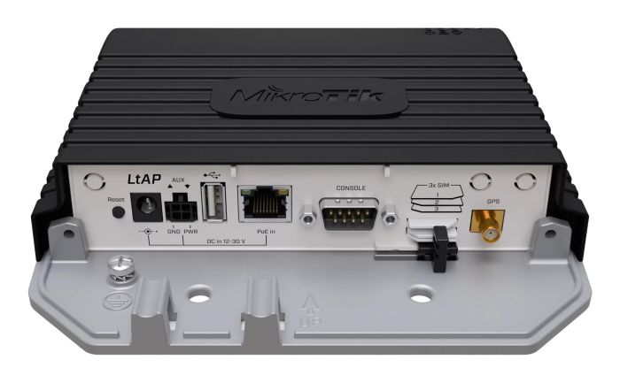 Точка доступа MikroTikLtAP-2HnD&R11e-LTE7