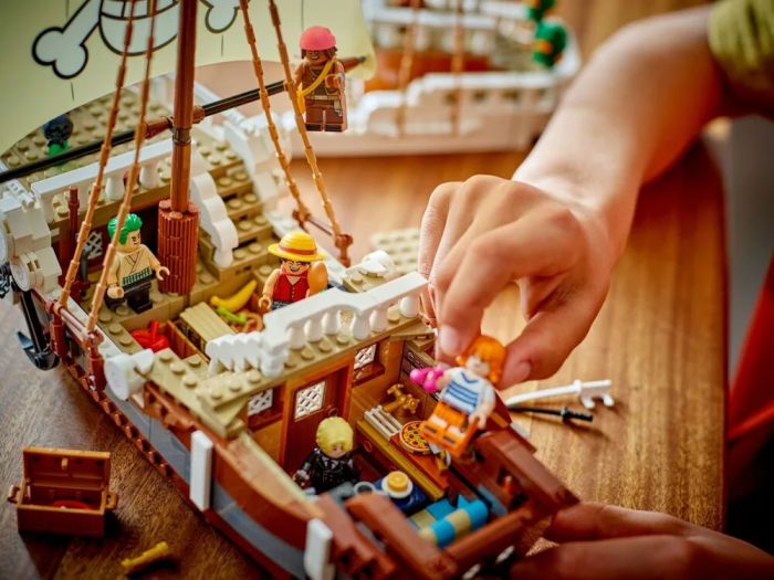Конструктор LEGO ONE PIECE Пиратский корабль «Вездеход Мерри»