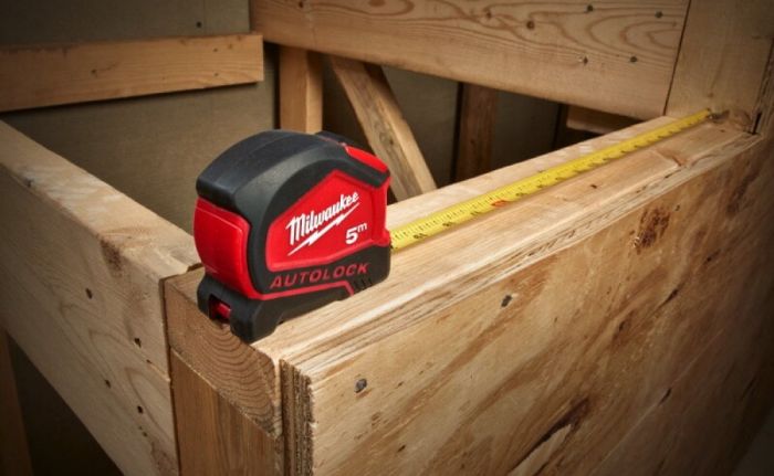 Рулетка Milwaukee Tape Measure Autolock, 5мх25мм, с фиксатором сматывания, АБС-пластик