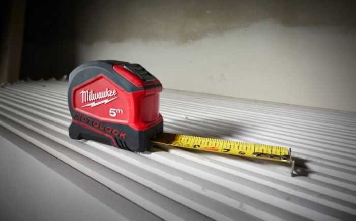 Рулетка Milwaukee Tape Measure Autolock, 5мх25мм, с фиксатором сматывания, АБС-пластик