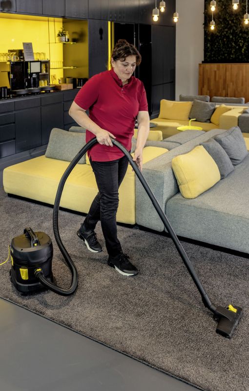 Пылесос профессиональный Karcher Go! Further T 11/1 Classic Adv Re!