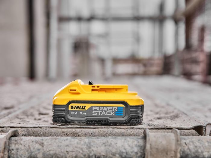 Акумулятор DeWalt 18В XR Li-lon PowerStack 2х1.7А·год 0.7кг