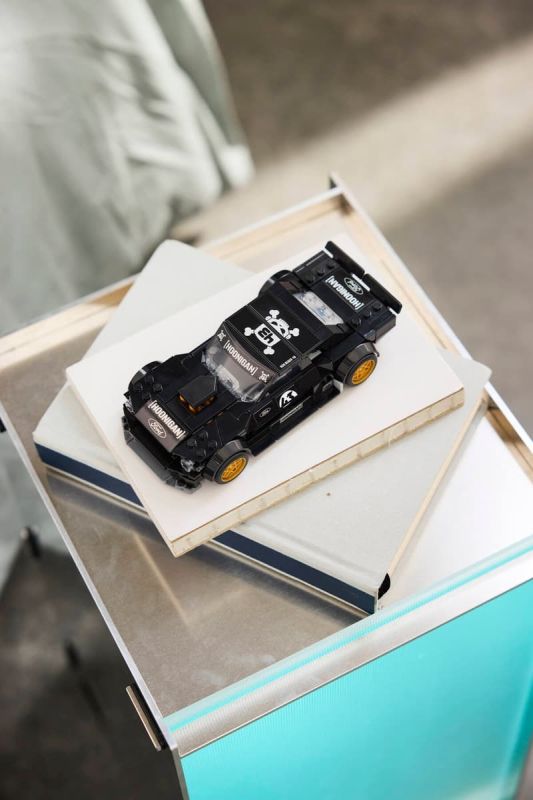 Конструктор LEGO Speed Champions Ford Mustang Hoonicorn V1 '65 Ken Block