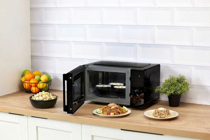 Микроволновая печь Gorenje, 20л, мех. управл., 700Вт, гриль, инвертор, черный