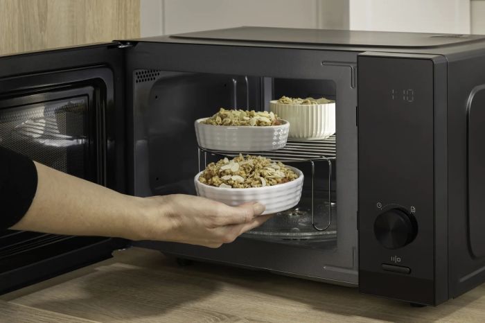 Мікрохвильова піч Gorenje, 23л, електр. керув., 800Вт, гриль, дисплей, 20 програм, інвертор, чорний