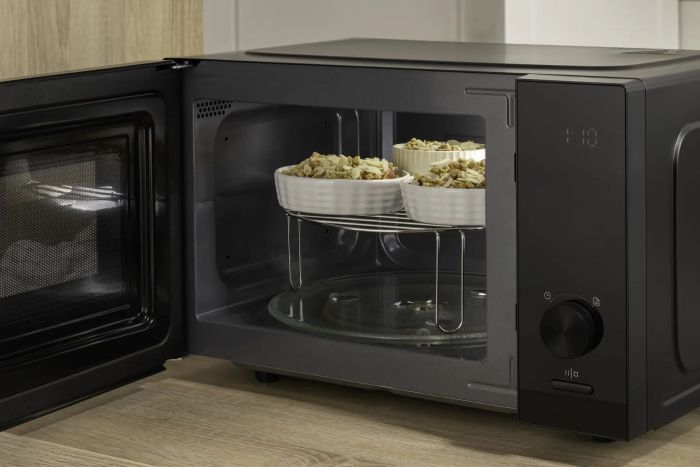 Микроволновая печь Gorenje, 23л, электр. управл., 800Вт, гриль, дисплей, 20 программ, инвертор, черный