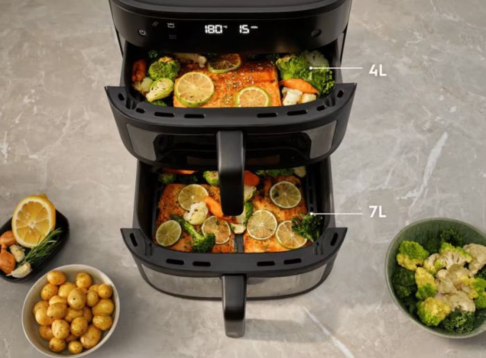 Мультипеч Electrolux 2700Вт, чаша-7+4л, сенсорное управл., 8 авто. программ, 2 чаши, пластик, черный