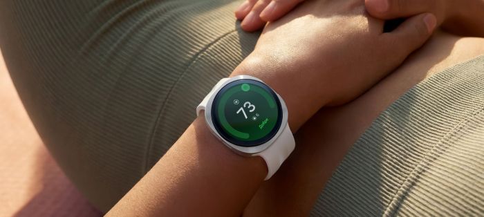 Смарт-часы Samsung Galaxy Watch 9 40мм e-SIM (L345) 1.34", 438x438, sAMOLED, BT 5.4, NFC, 2/32ГБ, бежевый