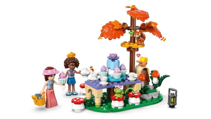 Конструктор LEGO Friends Чаепитие в лесу