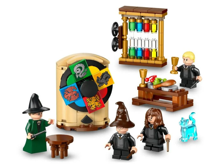 Конструктор LEGO Harry Potter Замок Гоґвортс: Церемония разделение по факультетах