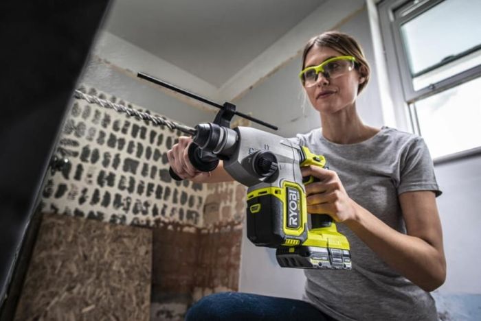 Перфоратор аккумуляторный Ryobi RSDS18X-0 ONE+ НР SDS-plus 18В 2.5Дж 4 режима 2.5кг без АКБ и ЗУ