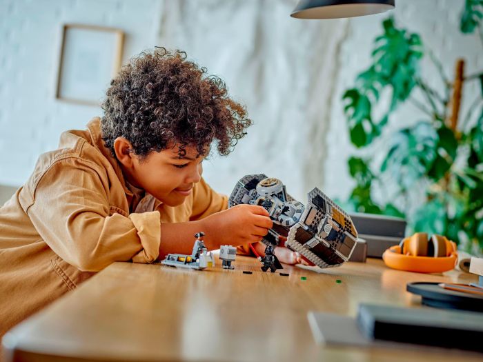 Конструктор LEGO Star Wars™ Бомбардувальник TIE
