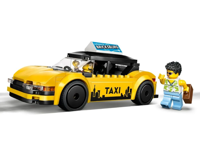 Конструктор LEGO City Жолтое такси