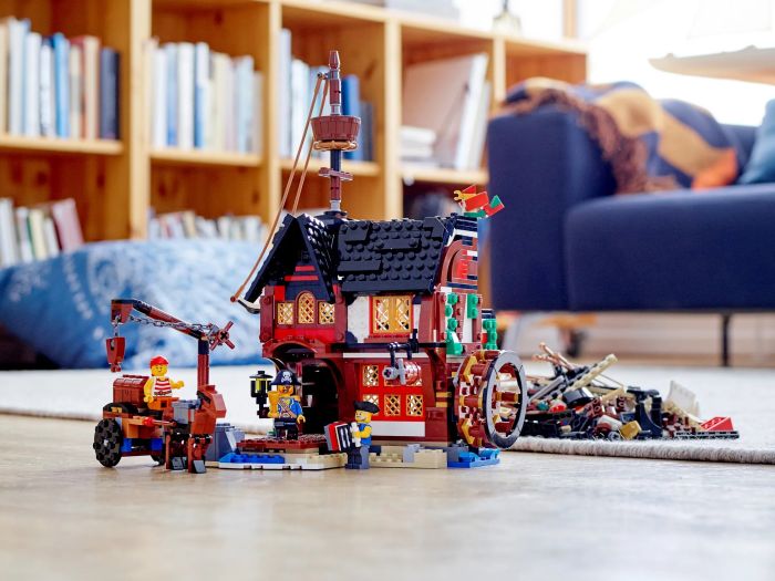 Конструктор LEGO Creator Пиратский корабль