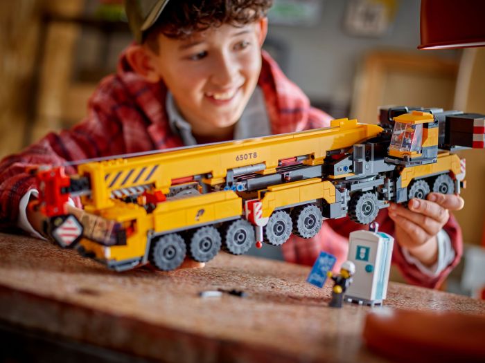 Конструктор LEGO City Жовтий передвижной строительный кран