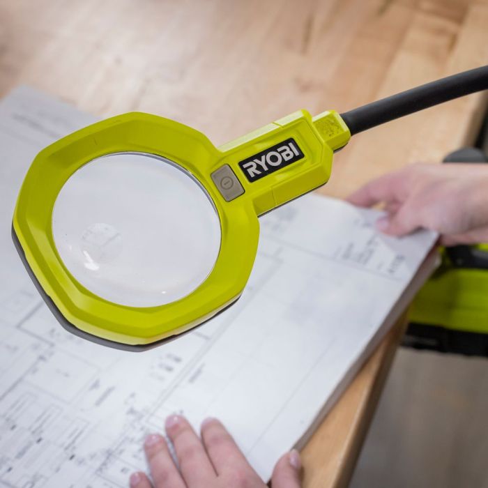 Фонарь инспекционный аккумуляторный Ryobi ONE+ RML18-0, 18В, 500лм, 2 функции освещения, гибкий, зажим без АКБ и ЗУ