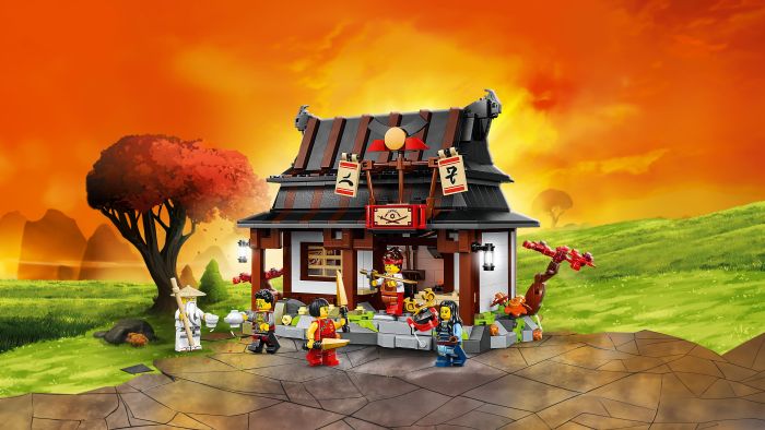 Конструктор LEGO Ninjago Ковальня «Чотири зброї». 15-та річниця
