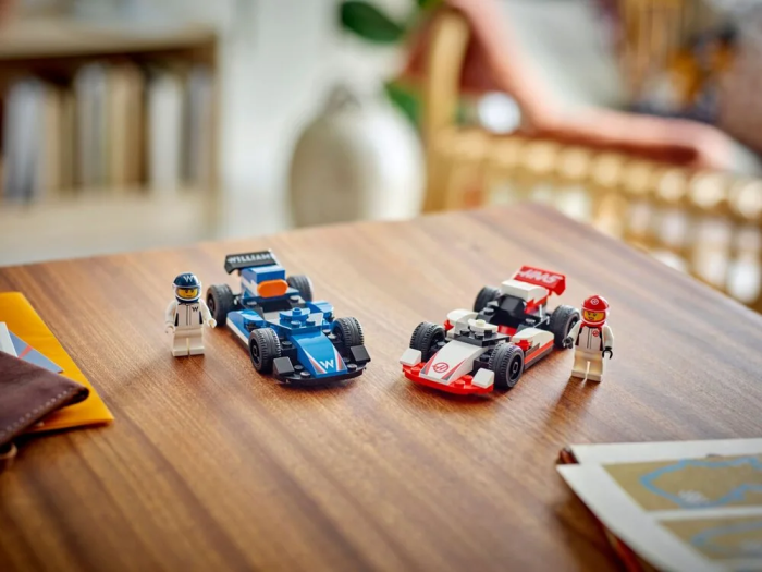 Конструктор LEGO City Автомобили для перегонов F1 команд Williams Racing и Haas F1