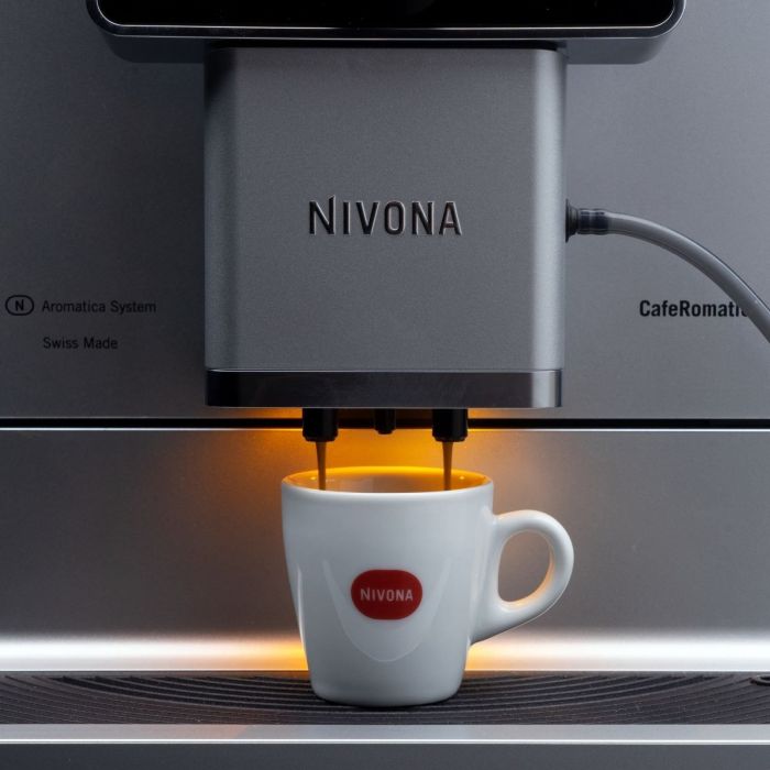 Кавомашина Nivona CafeRomatica 2.2л, зерно + мелена, автомат.капучинатор, авторецептів - 9, чорно - срібний