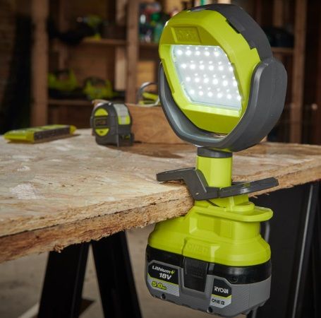 Ліхтар інспекційний акумуляторний Ryobi ONE+ RLCL18-0, 18В, 1000лм, 2 функції освітлення, затискач без АКБ та ЗП