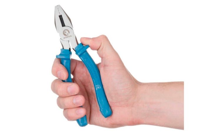 Плоскогубці Intertool 180 мм American type (HT-0102)