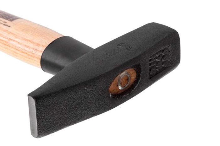 Молоток Intertool 400 г ручка ясен (HT-0253)