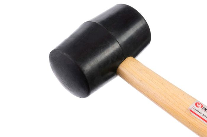 Киянка Intertool 350 г х 55 мм черная ручка деревянная (HT-0236)
