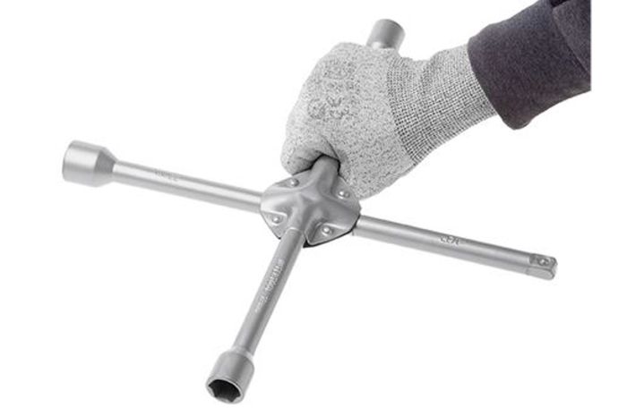 Ключ балонний хрестоподібний Intertool 17 х 19 х 22 х 1/2" (HT-1602)