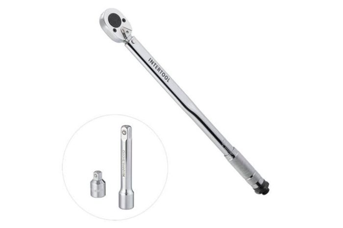 Ключ динамометрический Intertool 1/2" x 28-210 Н/м с переходником 3/8" (XT-9007)
