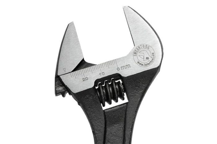 Ключ розвідний Intertool 200 мм (0-24 мм) фосфатовані (XT-0058)